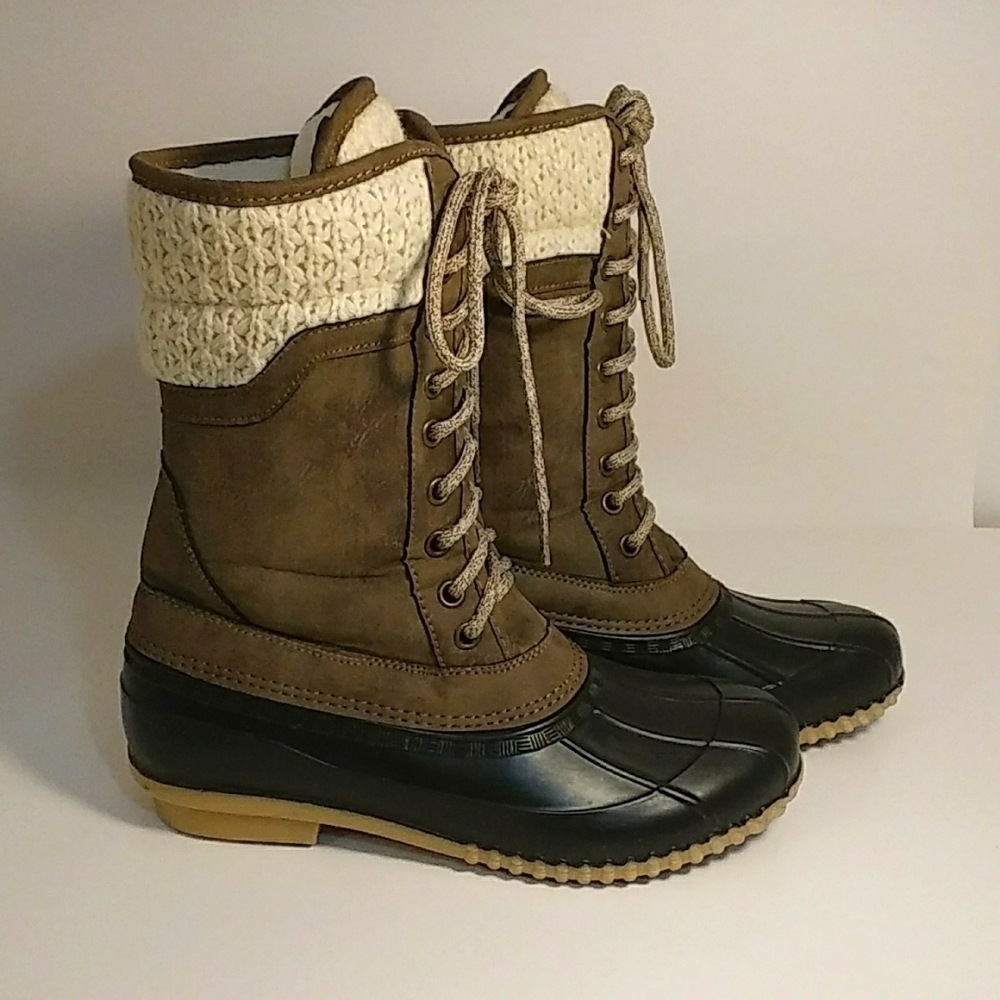Etc Brown Outdoor Duck Billed Boots Size 6/7 Crochet Detail Warm Cozy Waterproof